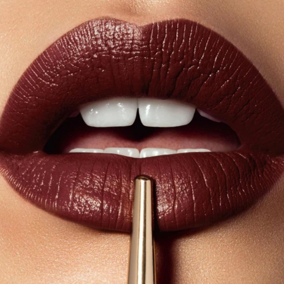 2/$60 Hourglass Confession Ultra Slim High Intensity Refillable Lipstick - Picture 2 of 7